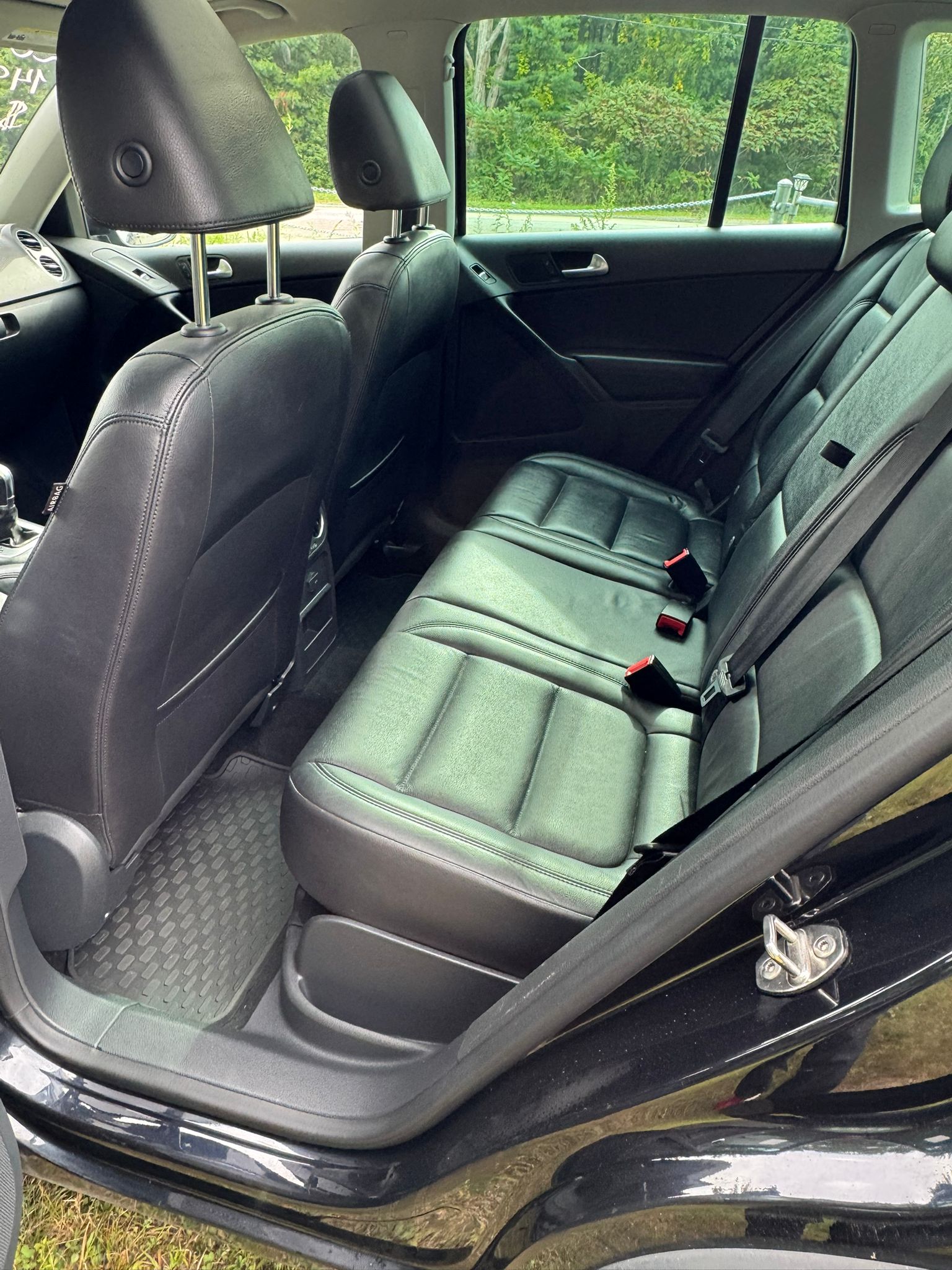 
								2017 VW Tiguan, $7000 full									