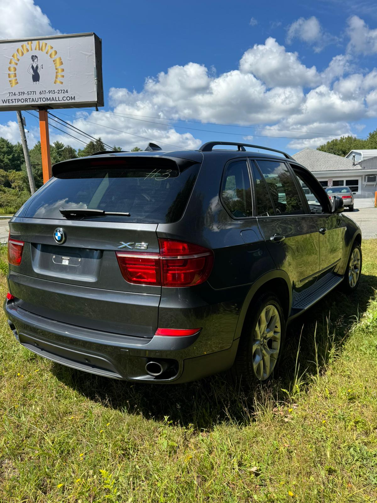 
								2012 BMW-X5, $7,700 full									