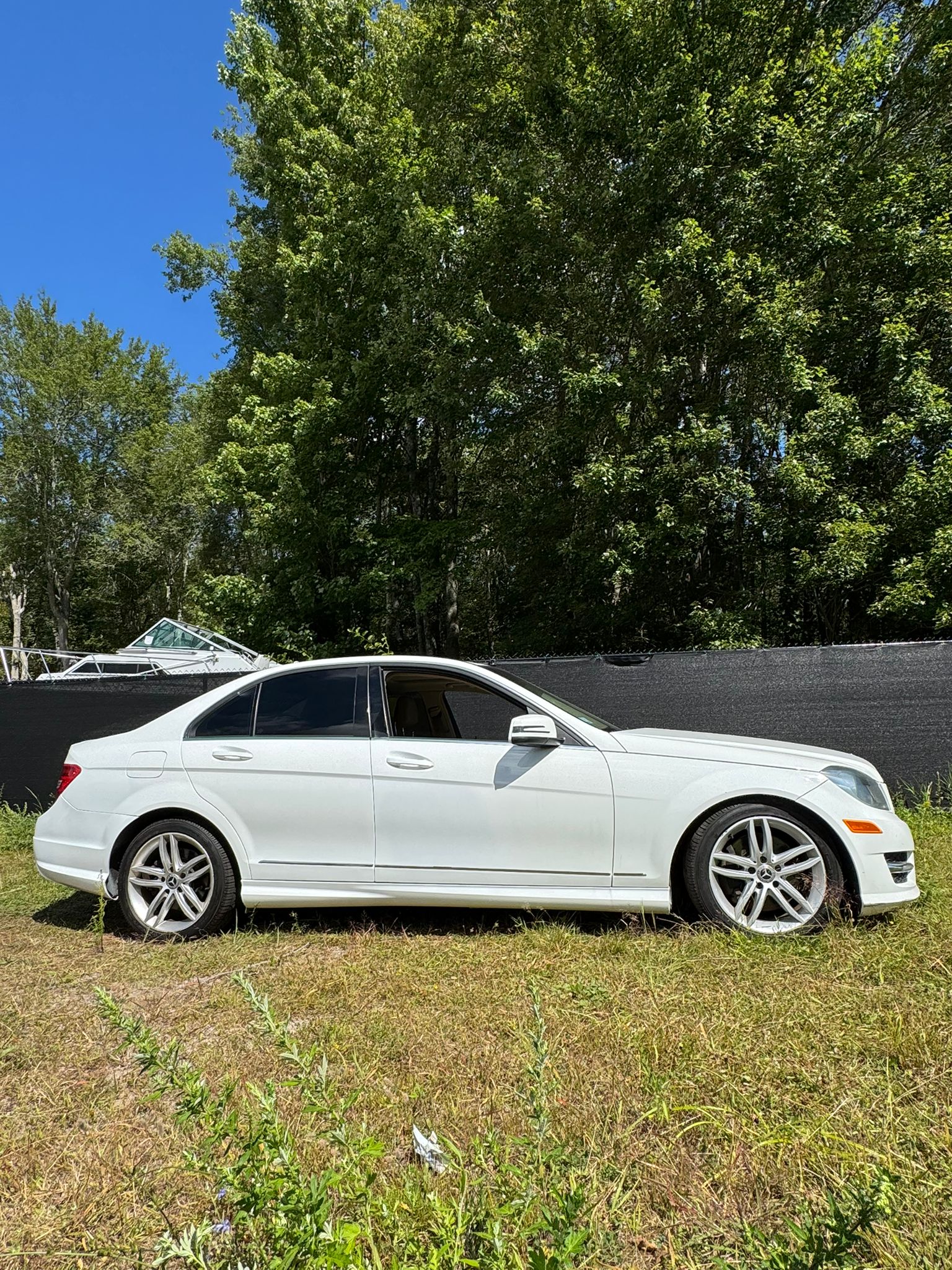 
								2013 MBenz C300, $6500 full									