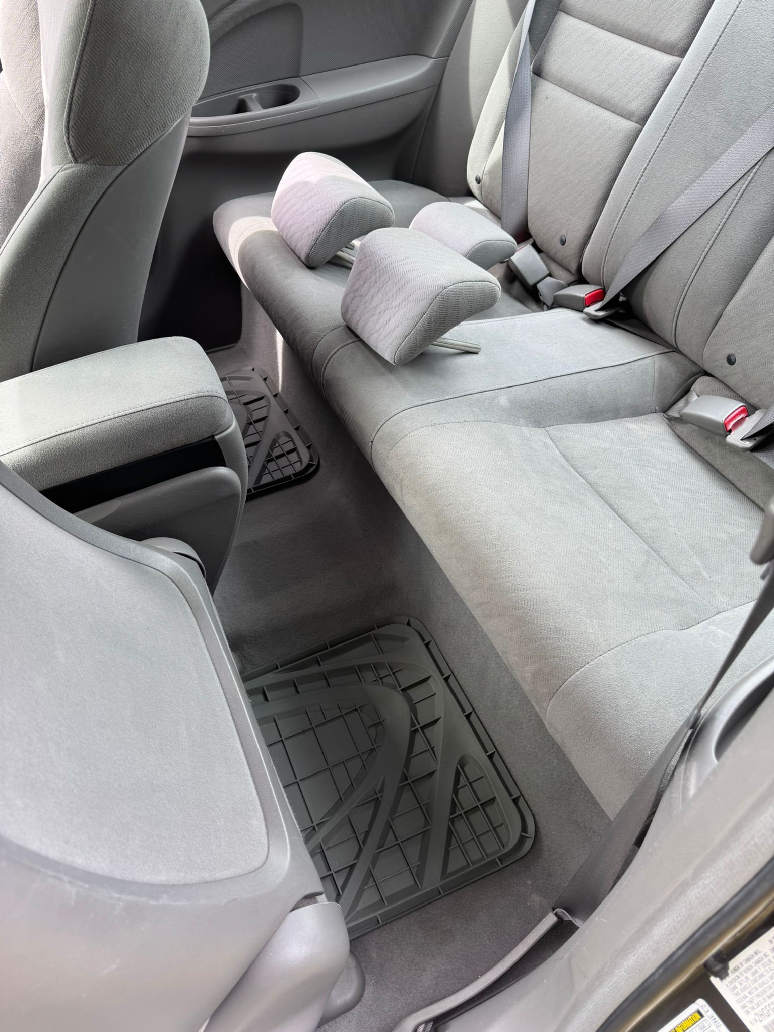 
								2009 Honda Civic, $3900 full									