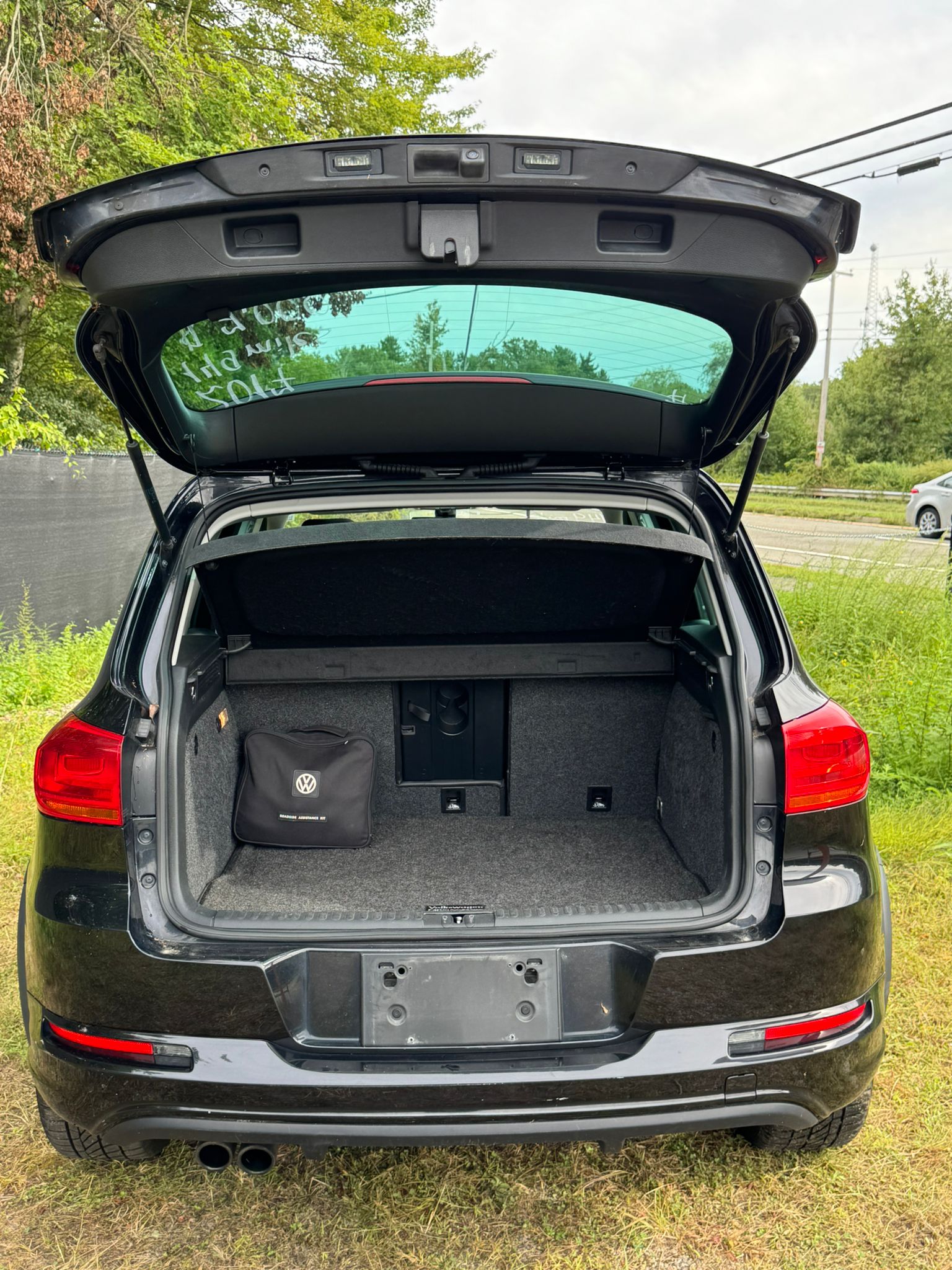 
								2017 VW Tiguan, $7000 full									